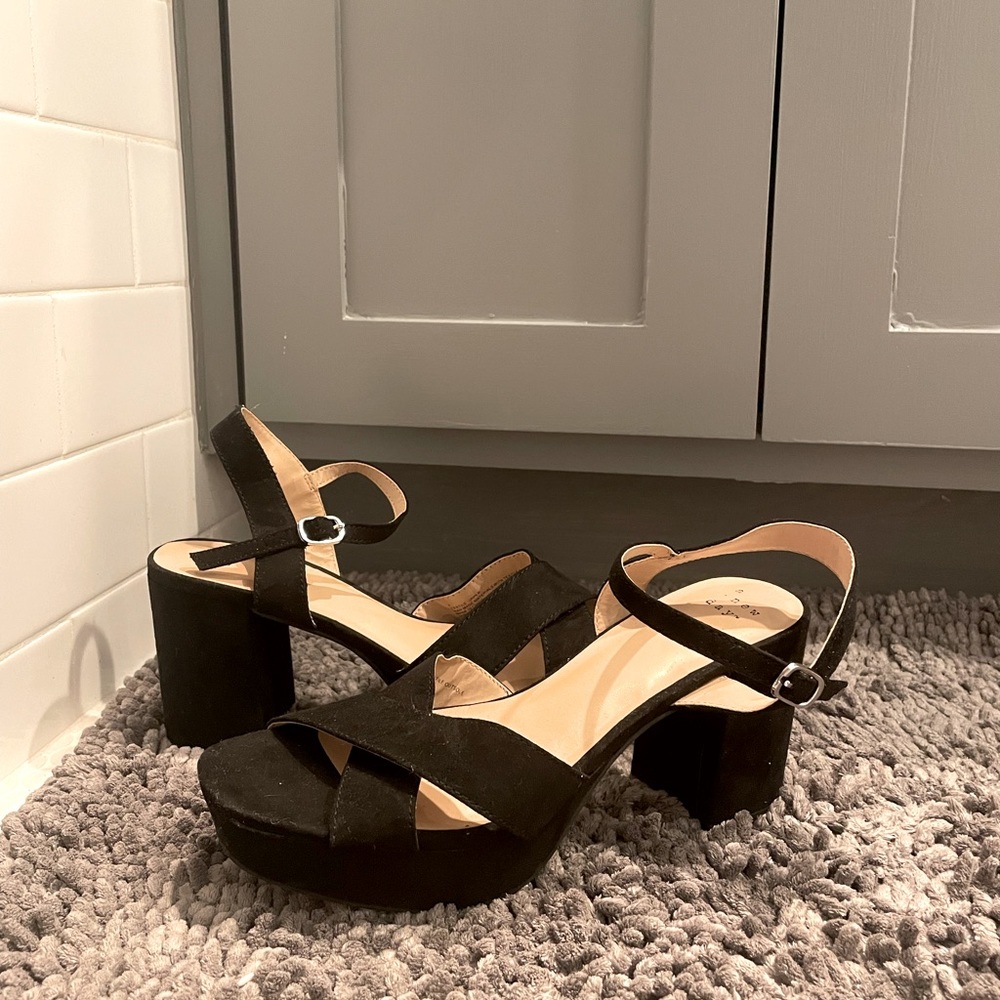 A new day velvet heels!